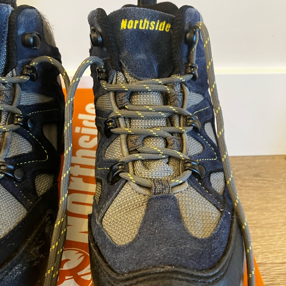 Northside Boy’s Navy/Volt Hiking Waterproof Boot 314907B489 - Picture 6 of 14